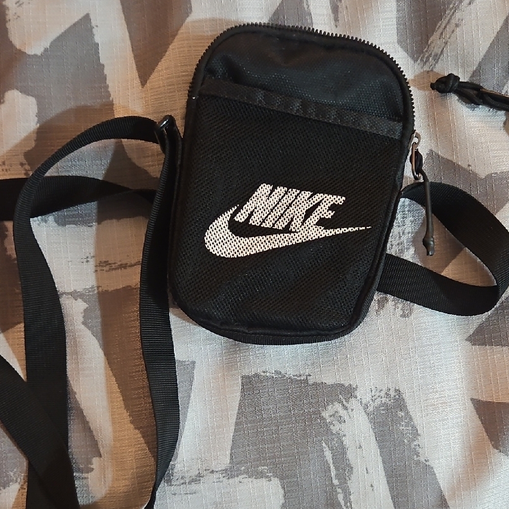 Nike Black Belt Bag Sporty and Compact
